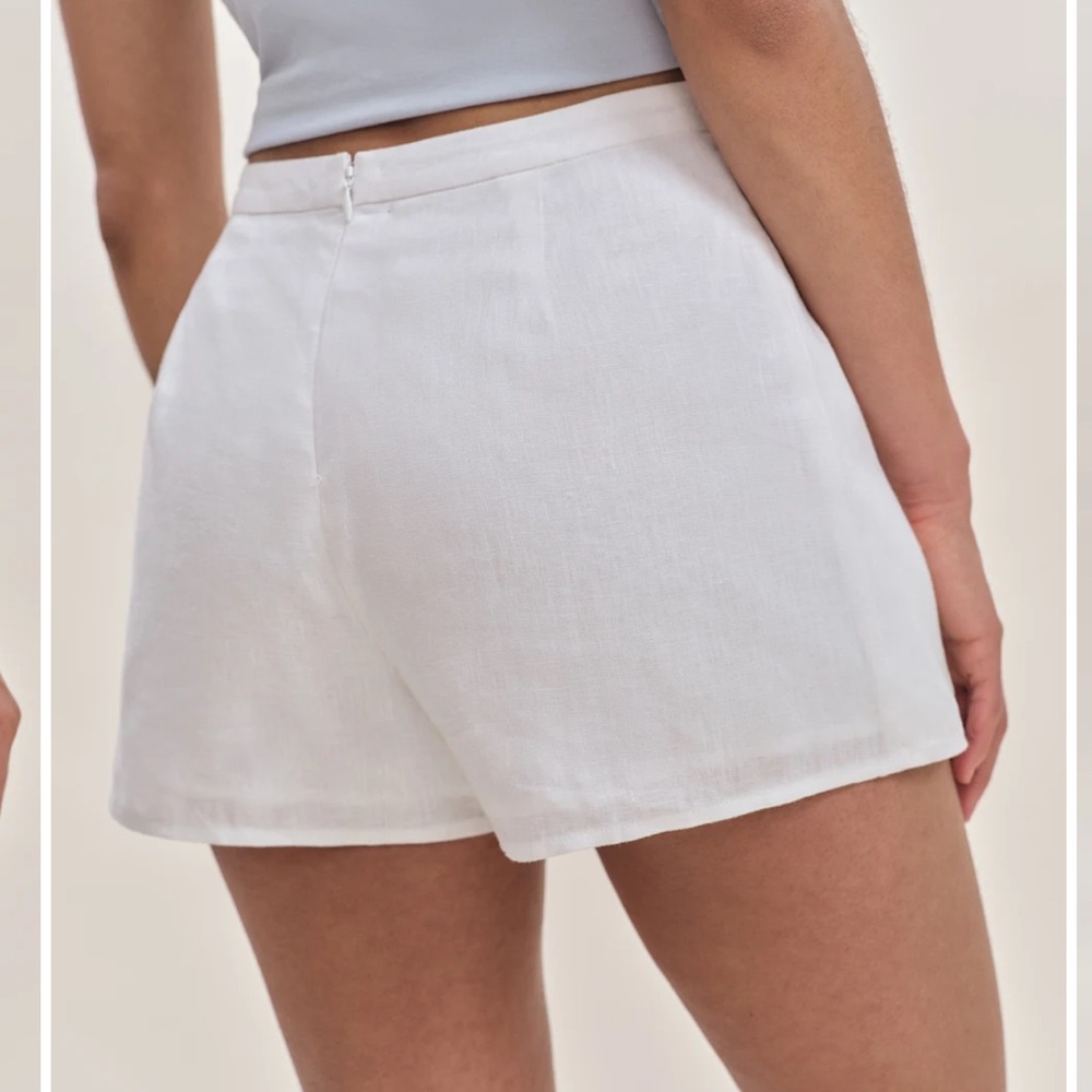 Reformation Clover Linen Micro Skort - Picture 2 of 6
